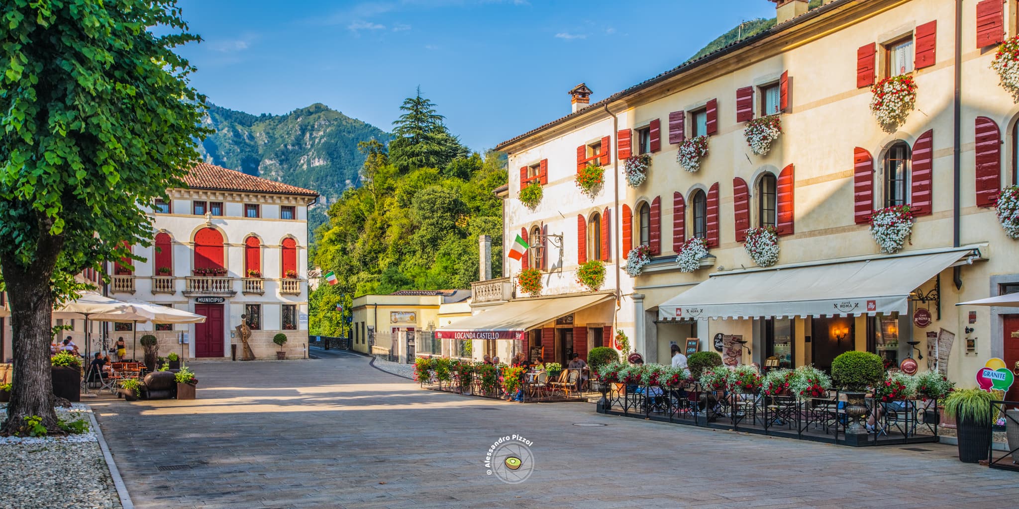 La Piazza La Piazza | Piazza Roma (Cison di Valmarino · Treviso)